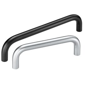 Zwei Rundstahl Bügelgriffe, einer schwarz pulverbeschichtet mit Feinstruktur, der andere mattverchromt, nebeneinander